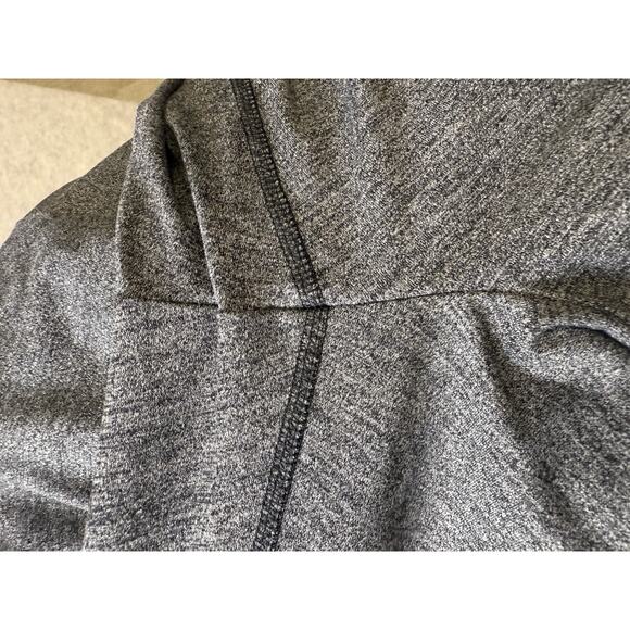 Torrid Active Sz 5 5X Capri Crop Leggings Gray Heather Black Pockets Athletic - Picture 5 of 6